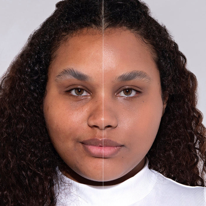 Protector Solar en Barra Con Color FPS 95 - ¡Increíblemente práctico! Protector Solar en Barra Con Color de Ollie ofrece una cobertura media, larga duración y FPS 95 con FPUVA 40. Es ideal para todo tipo de piel, tiene un acabado sin brillo además de ayud